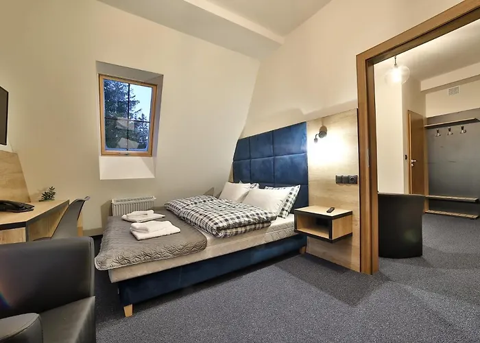 Narciarski Dworek Bed & Breakfast