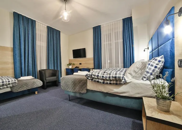 Bed & Breakfast Narciarski Dworek 3*